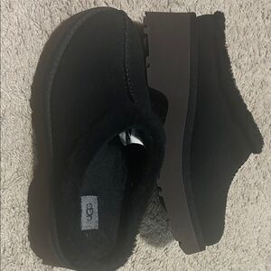 UGG Black New Heights Cozy Clogs 8